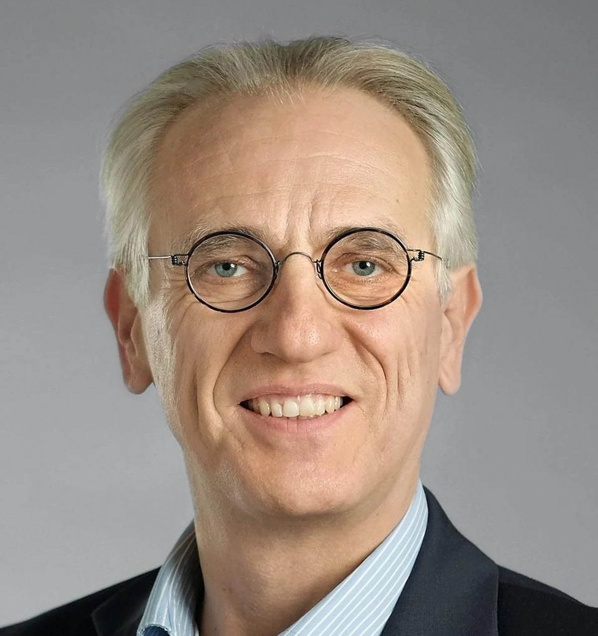 Prof. Dr. Christoph Weller