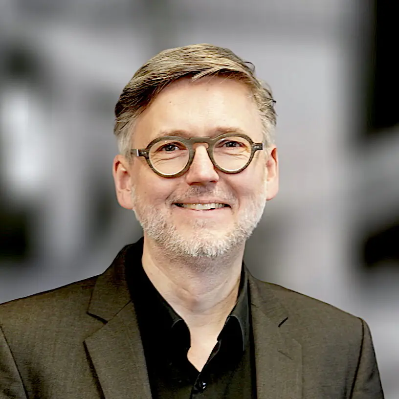 Prof. Dr. Dominik Finkelde